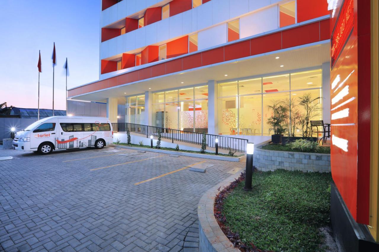 Starlet Hotel Jakarta Airport Tangerang Zewnętrze zdjęcie